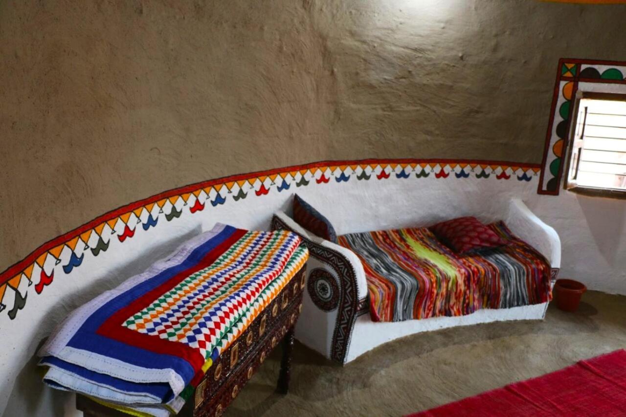 Banni Village Resort - Rann Of Kutch Bherandiāla Eksteriør bilde