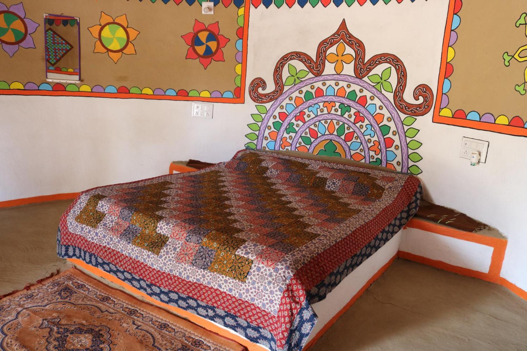 Banni Village Resort - Rann Of Kutch Bherandiāla Eksteriør bilde