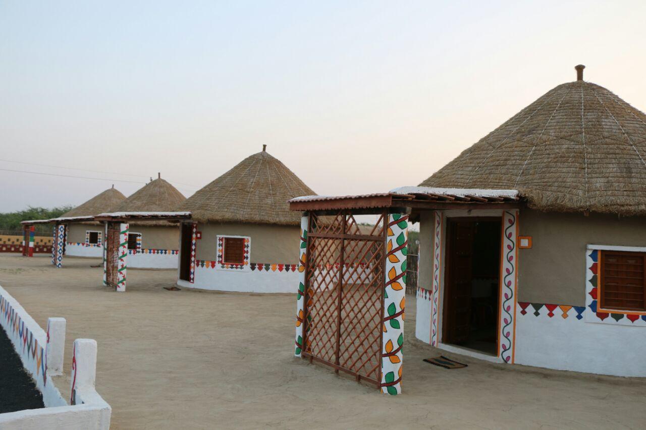 Banni Village Resort - Rann Of Kutch Bherandiāla Eksteriør bilde