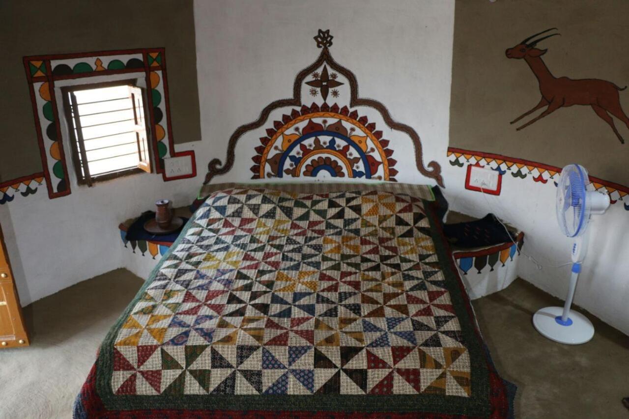 Banni Village Resort - Rann Of Kutch Bherandiāla Eksteriør bilde
