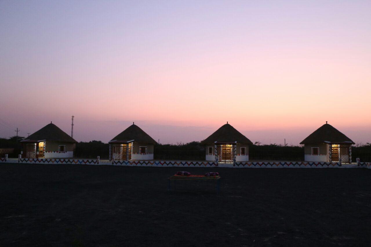 Banni Village Resort - Rann Of Kutch Bherandiāla Eksteriør bilde