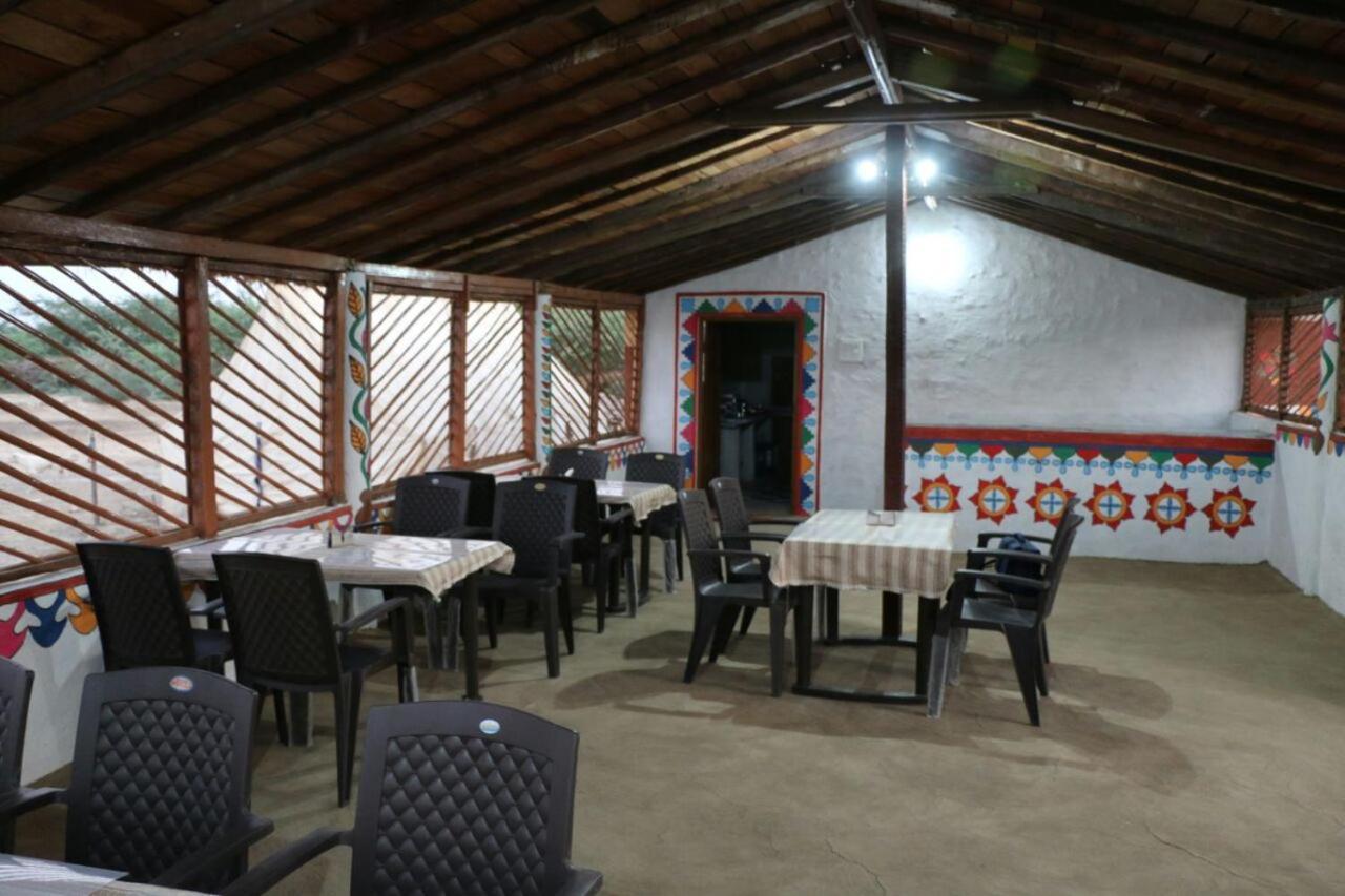 Banni Village Resort - Rann Of Kutch Bherandiāla Eksteriør bilde