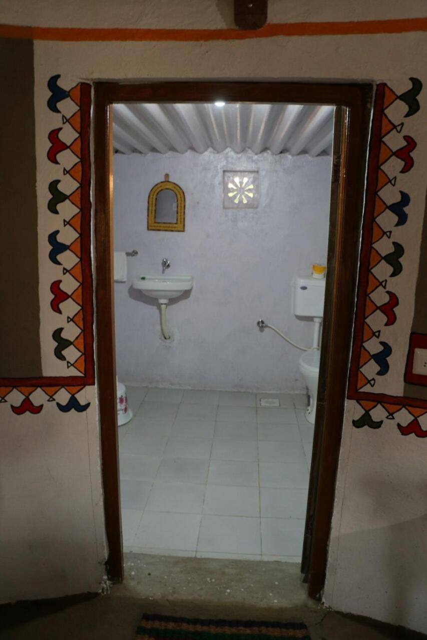 Banni Village Resort - Rann Of Kutch Bherandiāla Eksteriør bilde